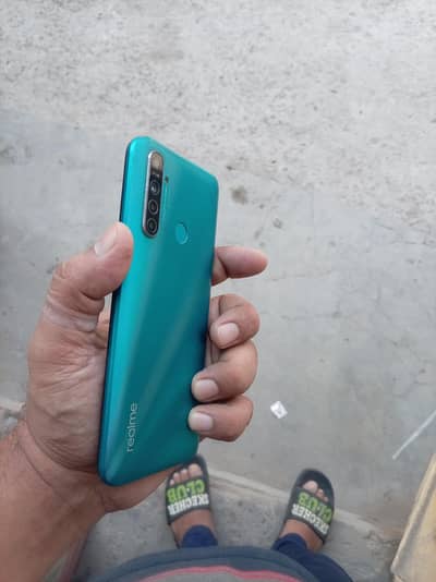 Realme 5i