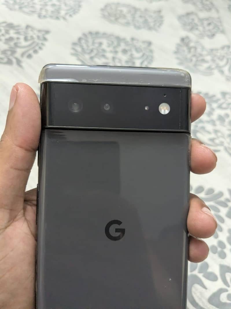 Google Pixel 6 4