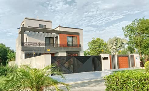 10 MARLA ONGROUND PLOT READY FOR CONSTRUCTION NEAREST TO BAHRIA TOWN AVAILABLE FOR SALE