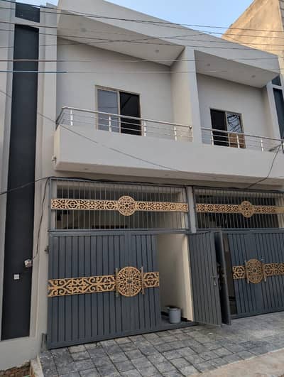 3 Marla House for Sale Marwa Town  Location: Marwa Town, Near Ghouri Town  Size: 3 Marla  Bedrooms: 2  Bathrooms: 2  Mumty Room: 1  Laundry: 1  Registry & Intiqal: Available  Demand: 75 Lakh