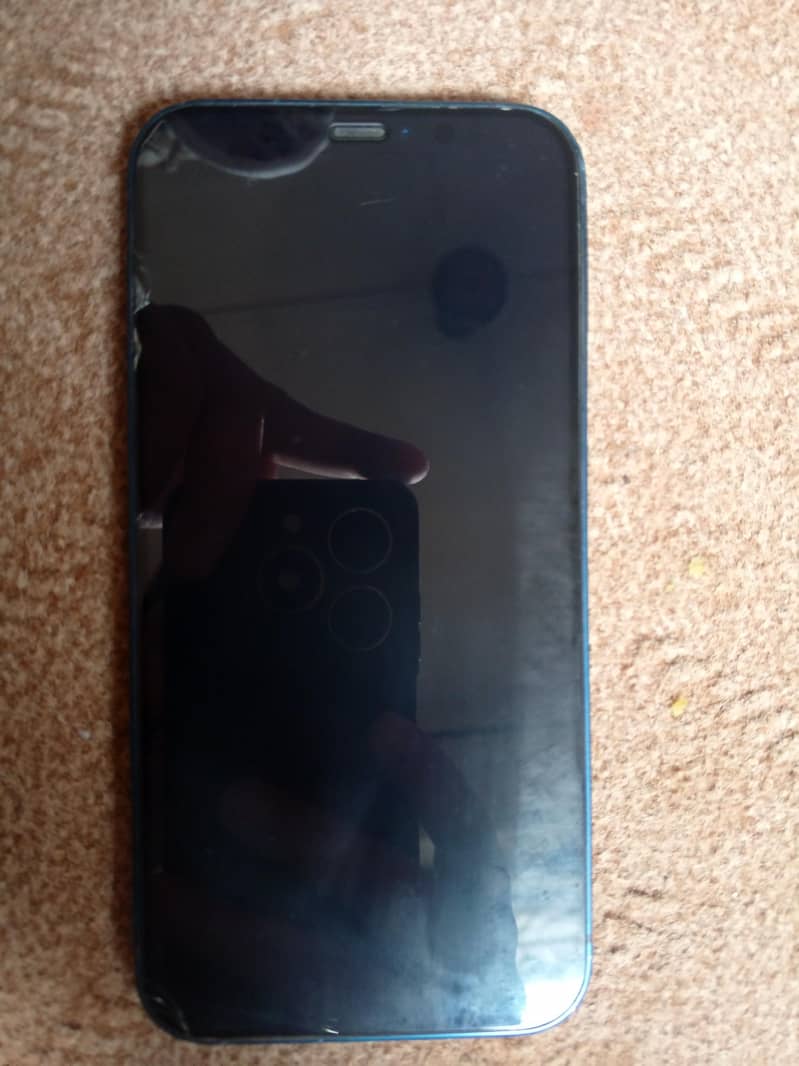 Apple iPhone 12 3
