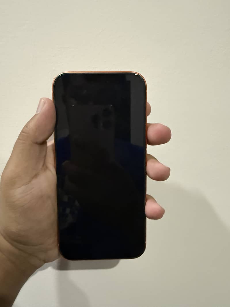 Apple iPhone 17 Pro Max 13