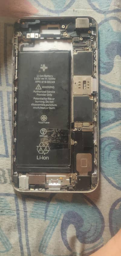 Apple iPhone 6S Plus