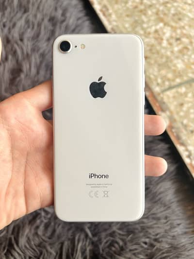 Apple iPhone 8