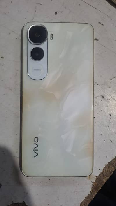 Vivo Y400
