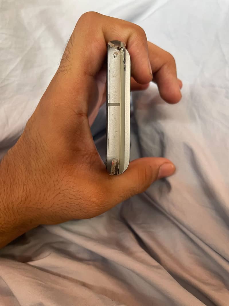 google pixel 8 5
