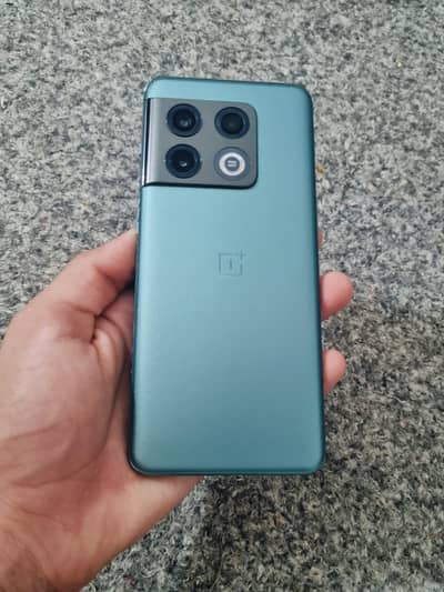 One Plus 10 Pro 5G