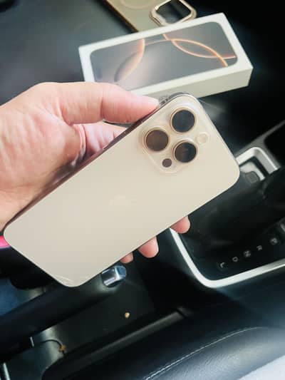 Apple iPhone 16 Pro Max