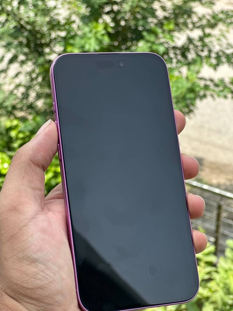 Apple iPhone 16 Plus 2