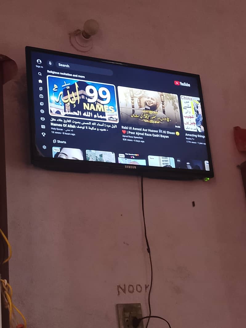 android l. e. d 32inch Samsung 1