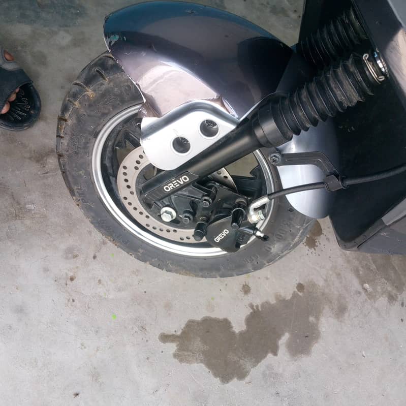 scooty 0