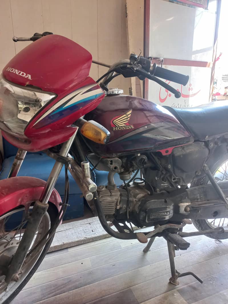 honda prioder 4