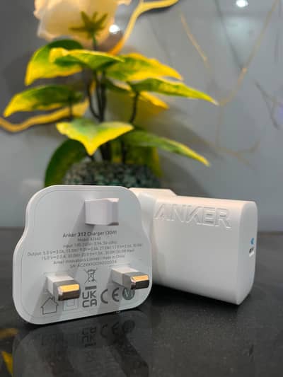 Anker original charger 30w uk version 3 pin