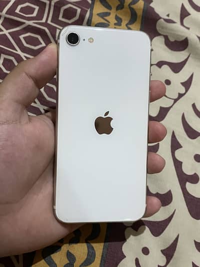 Apple iPhone SE