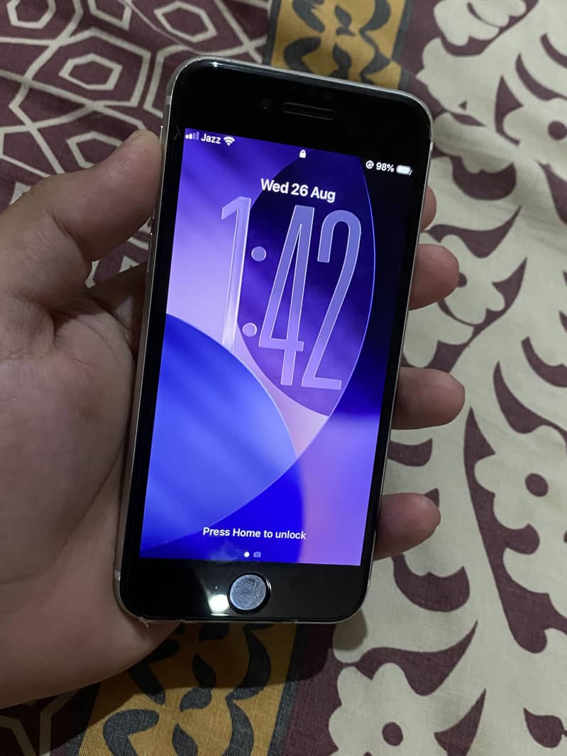 Apple iPhone SE 1