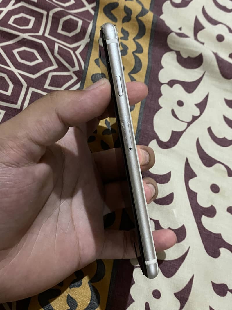 Apple iPhone SE 2