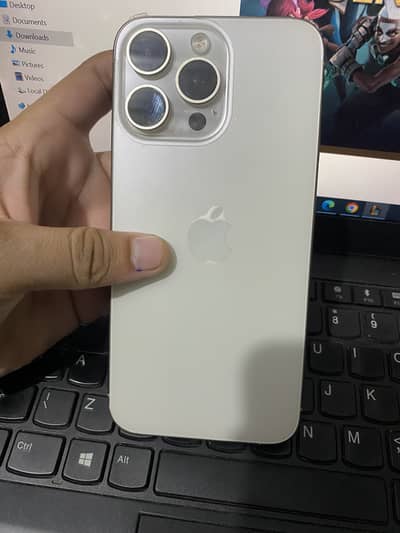 Apple iPhone 15 Pro Max