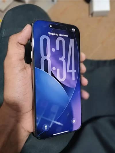 Apple iPhone 16 Pro Max