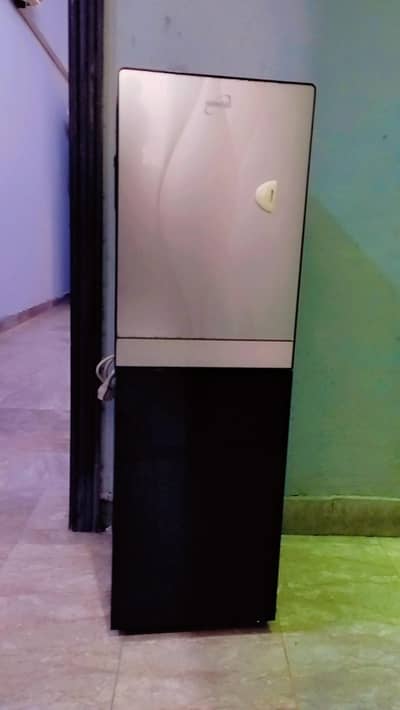 homage water dispenser black nd grey
