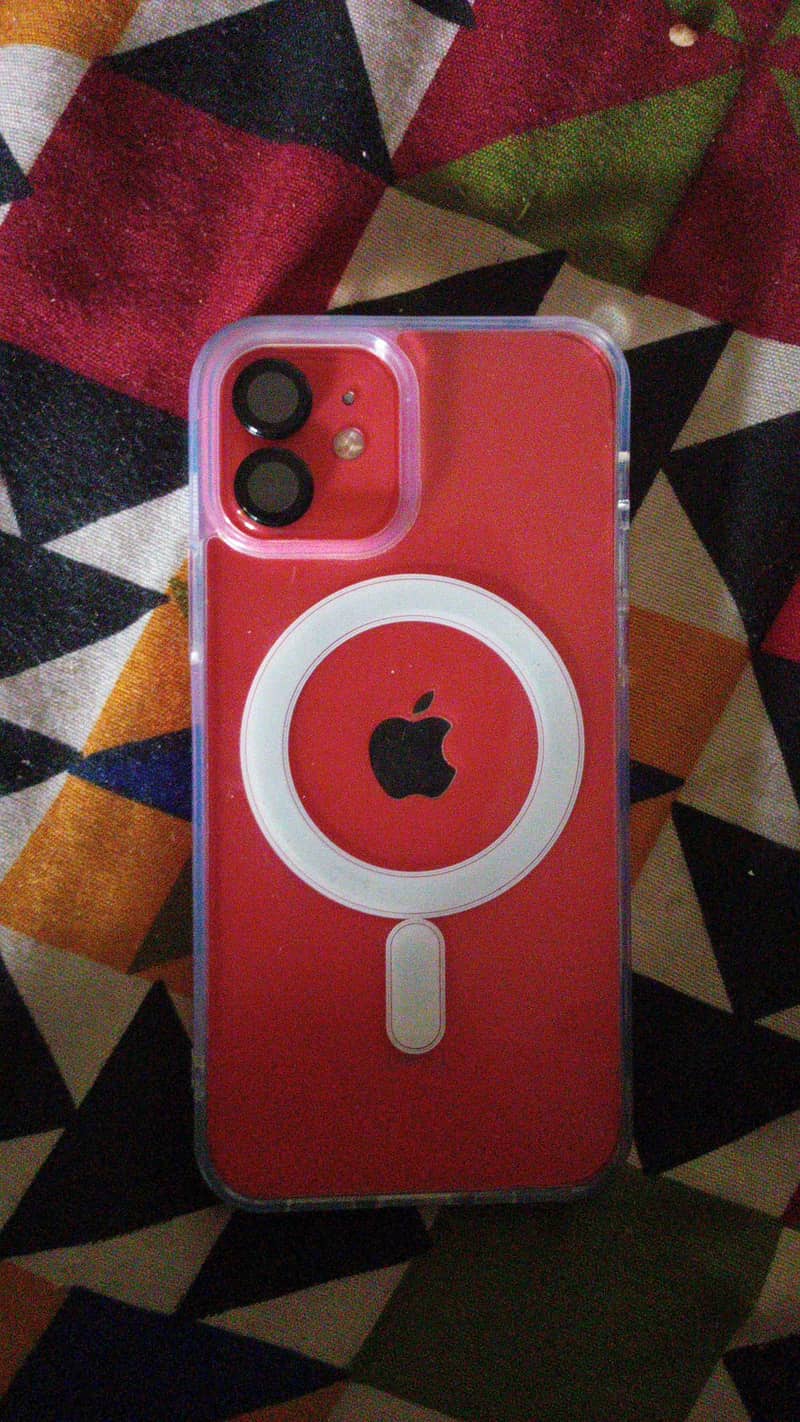 iPhone 12 Mint Condition 3