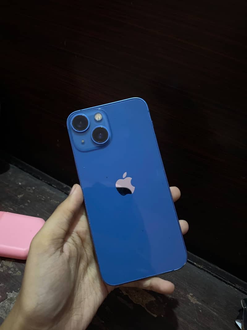 Apple iPhone 13 mini 0