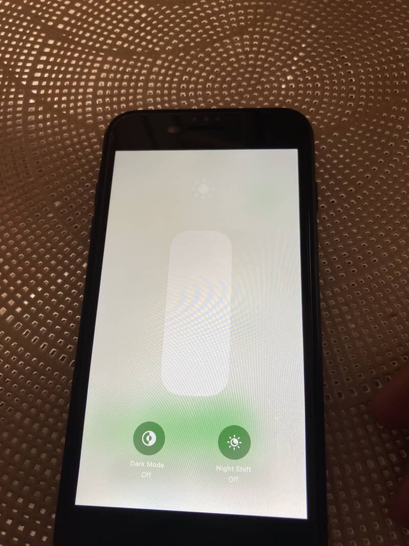 iPhone 8 Plus 3