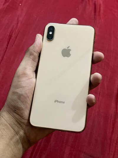Apple iPhone XS Max.