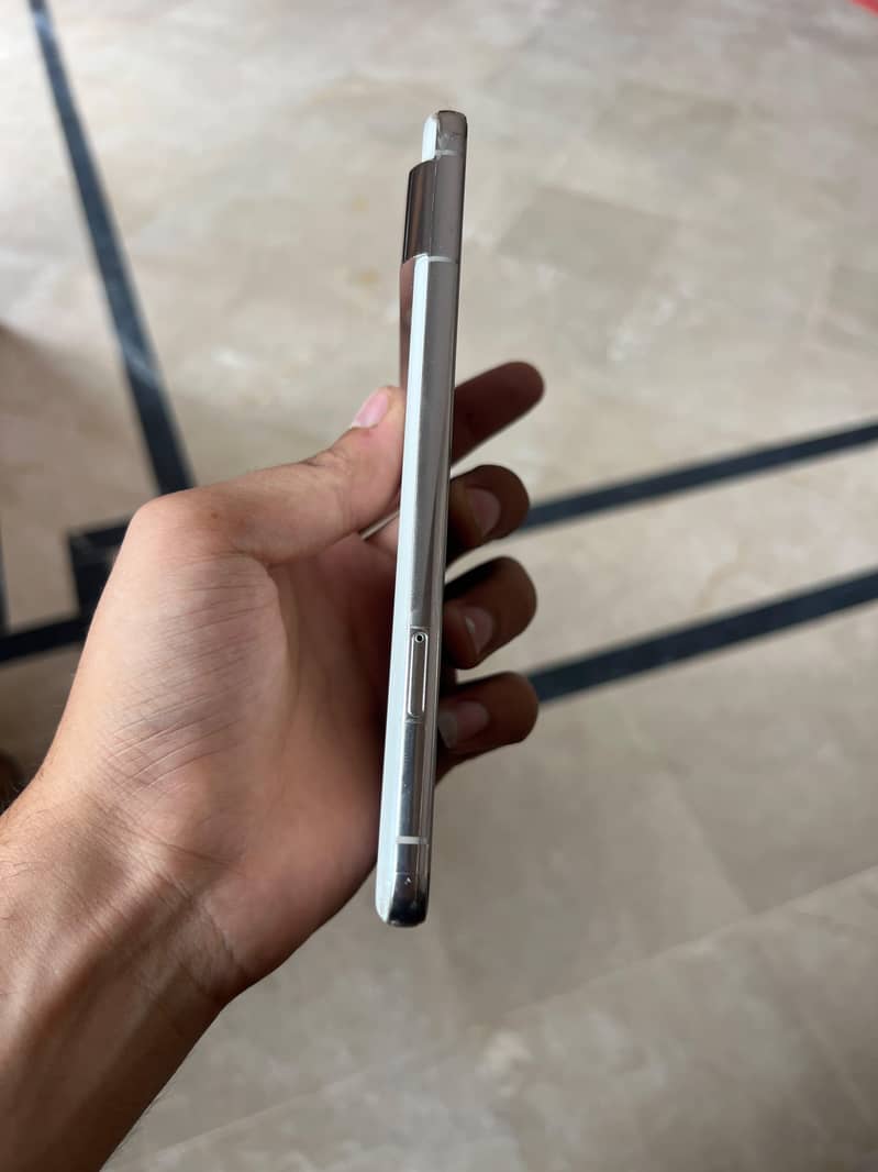 Google Pixel 8 Pro 5
