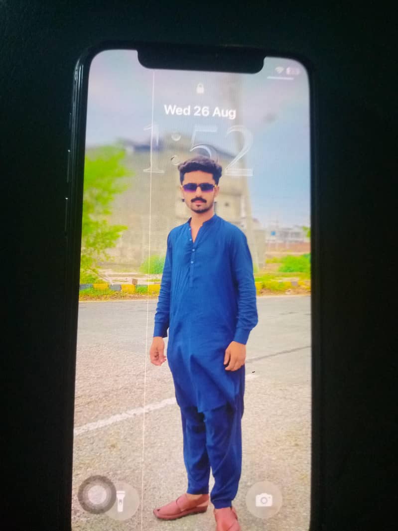 Apple iPhone 11 Pro 0