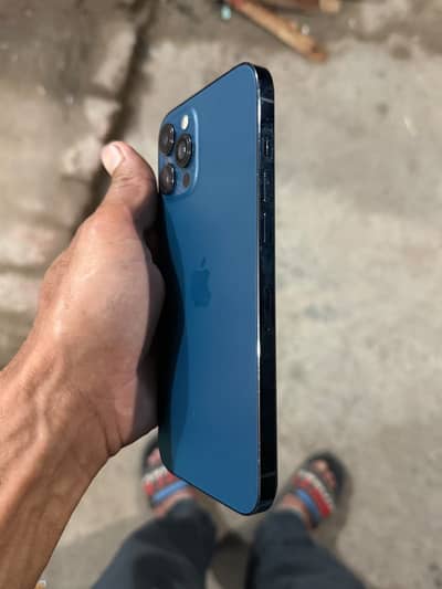 Apple iPhone 12 Pro Max Pennal or Battry Change achay wale