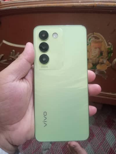 Vivo Y100