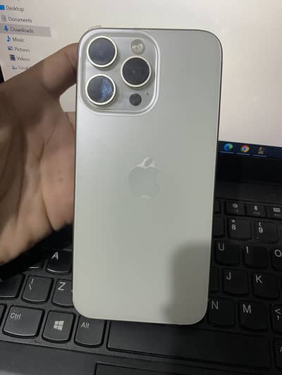 Apple iPhone 15 Pro Max