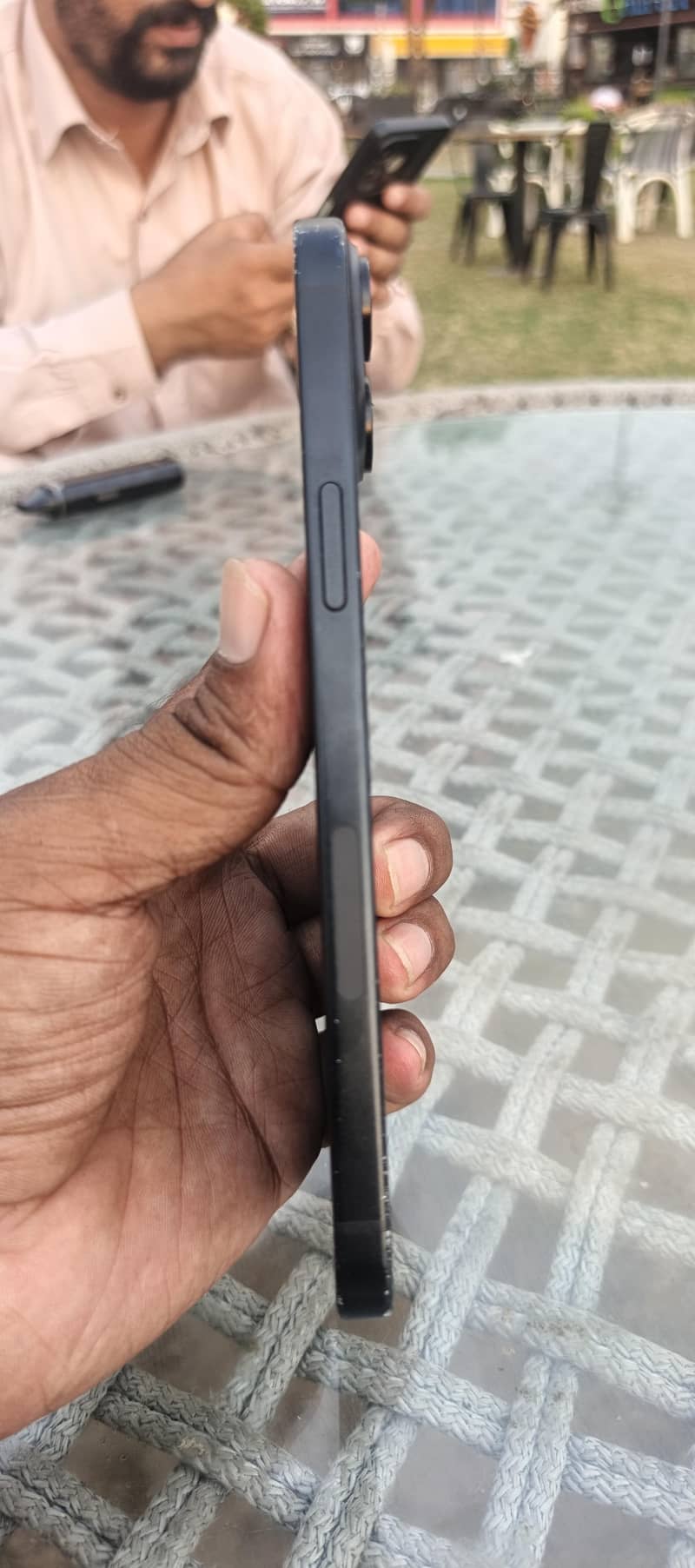 Apple iPhone 15 plus 4