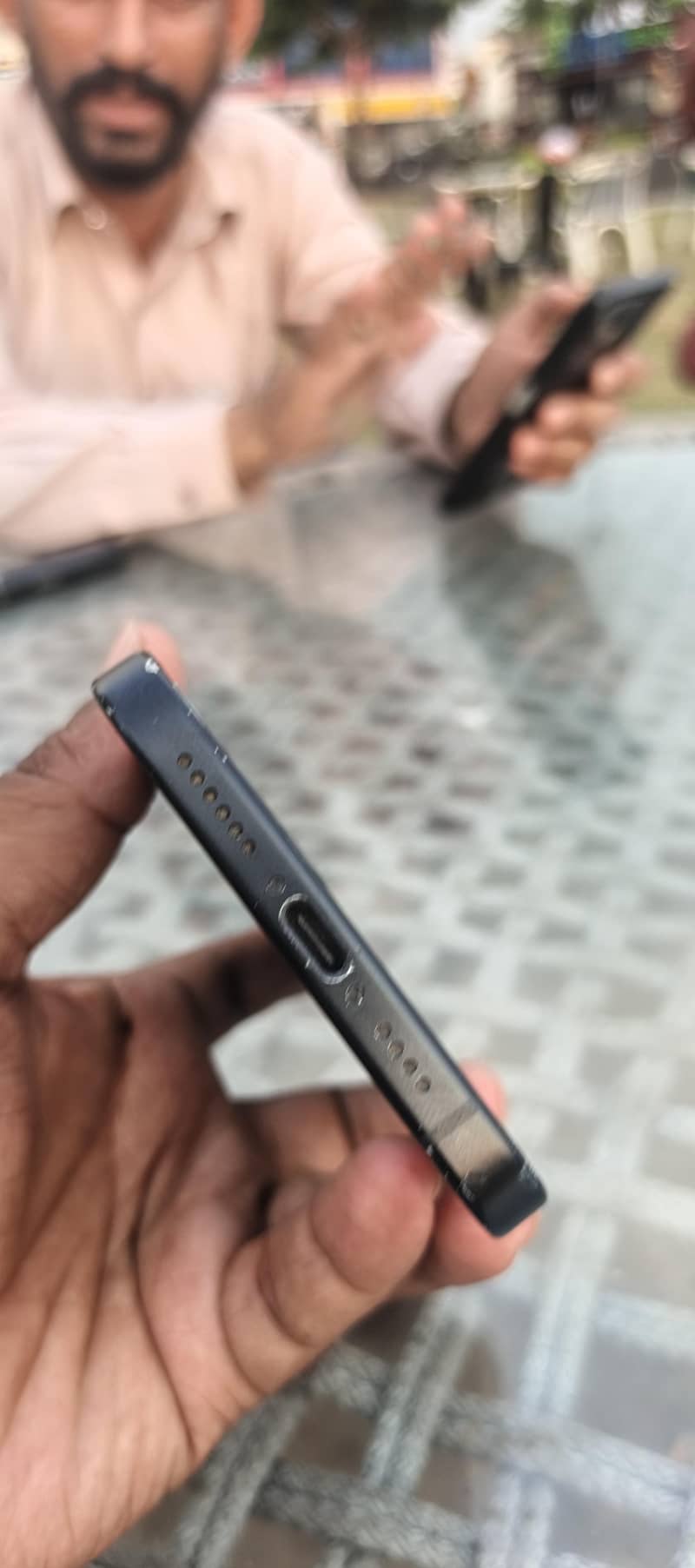 Apple iPhone 15 plus 6
