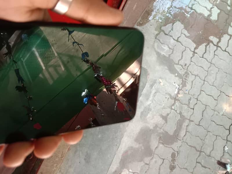 OPPO A3s 4