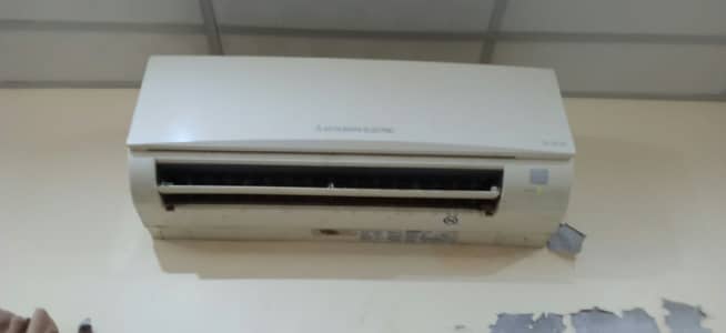 Mitsubishi 1 ton AC