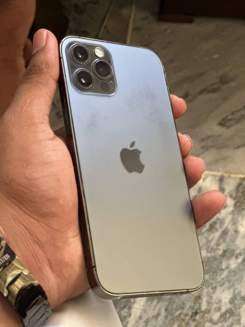 iPhone 12pro 2
