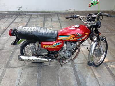 honda 125,for sell urgent,13 model ,islamabad,03281916755