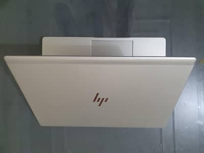 i5 vpro 8th Gen tuch screen