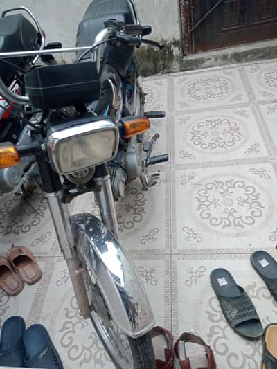 Honda CD 70