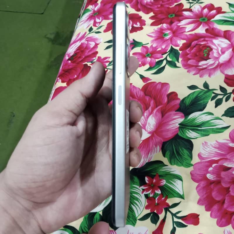 Itel A70 4