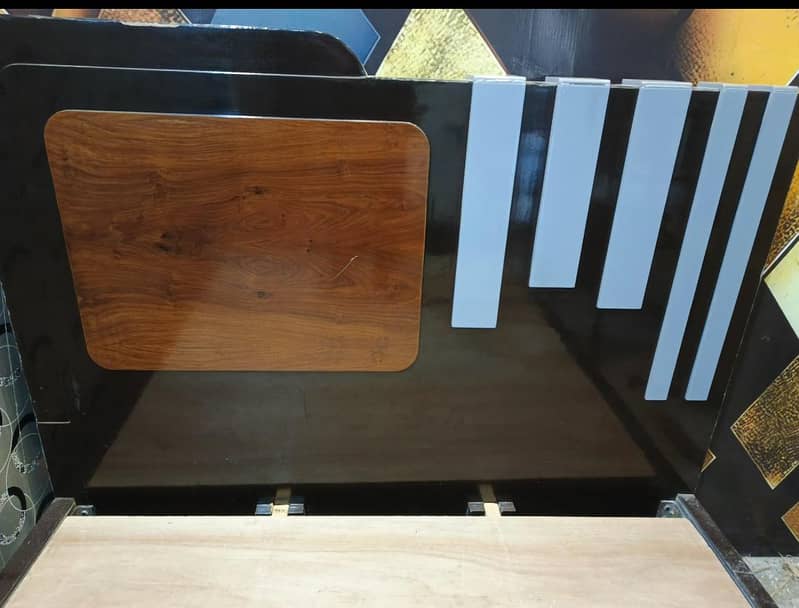 Bed Queen Size Solid wooden 3