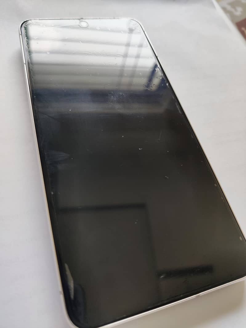 Google pixel 8 Pro 1