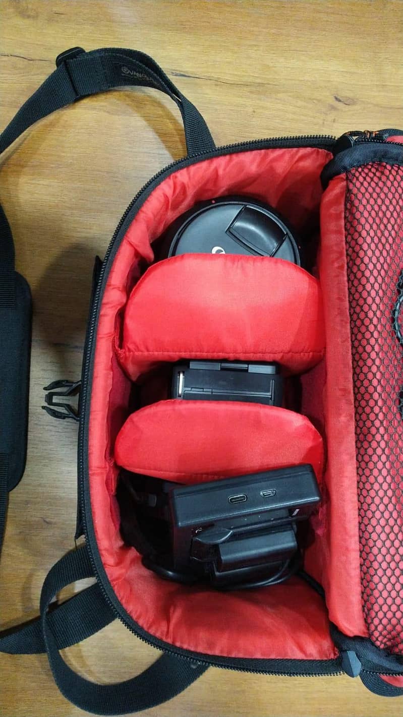Sony camera  ZV E10 6