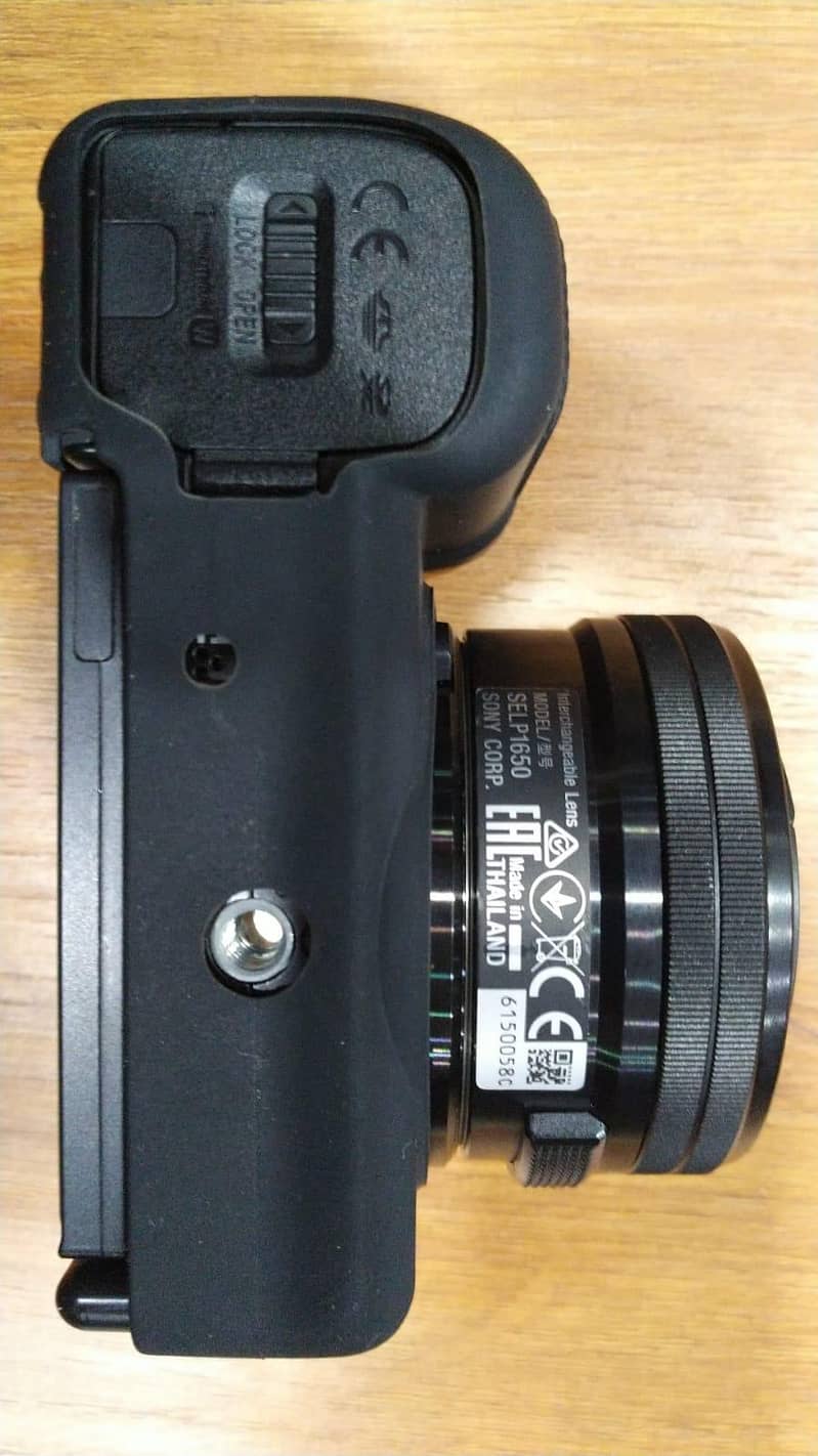 Sony camera  ZV E10 11