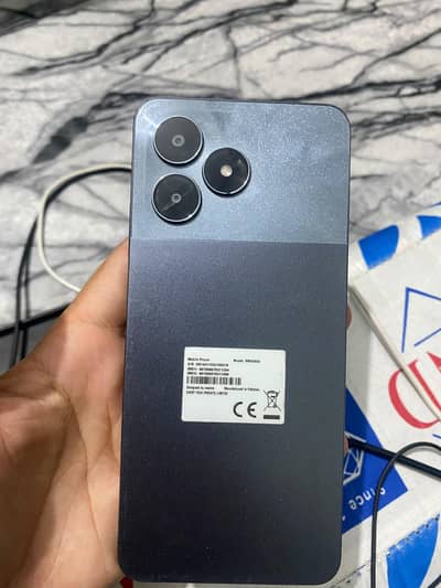 4 64 bilkul new ha open ya repair ki warranty ki