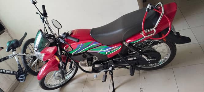 Honda prider brand new