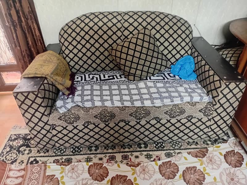 2 Sofa , Good condition 0