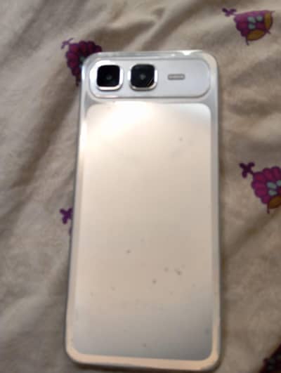 110 by 10 condition camera 50 pixel 4Ram 128 storage gb