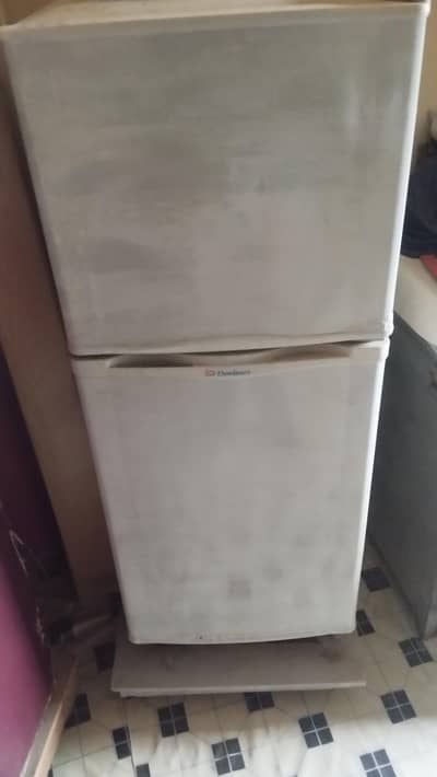 FRIDGE FOR SALE USED